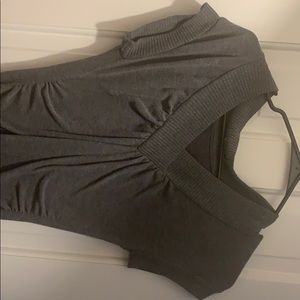 Short sleeve sweater top